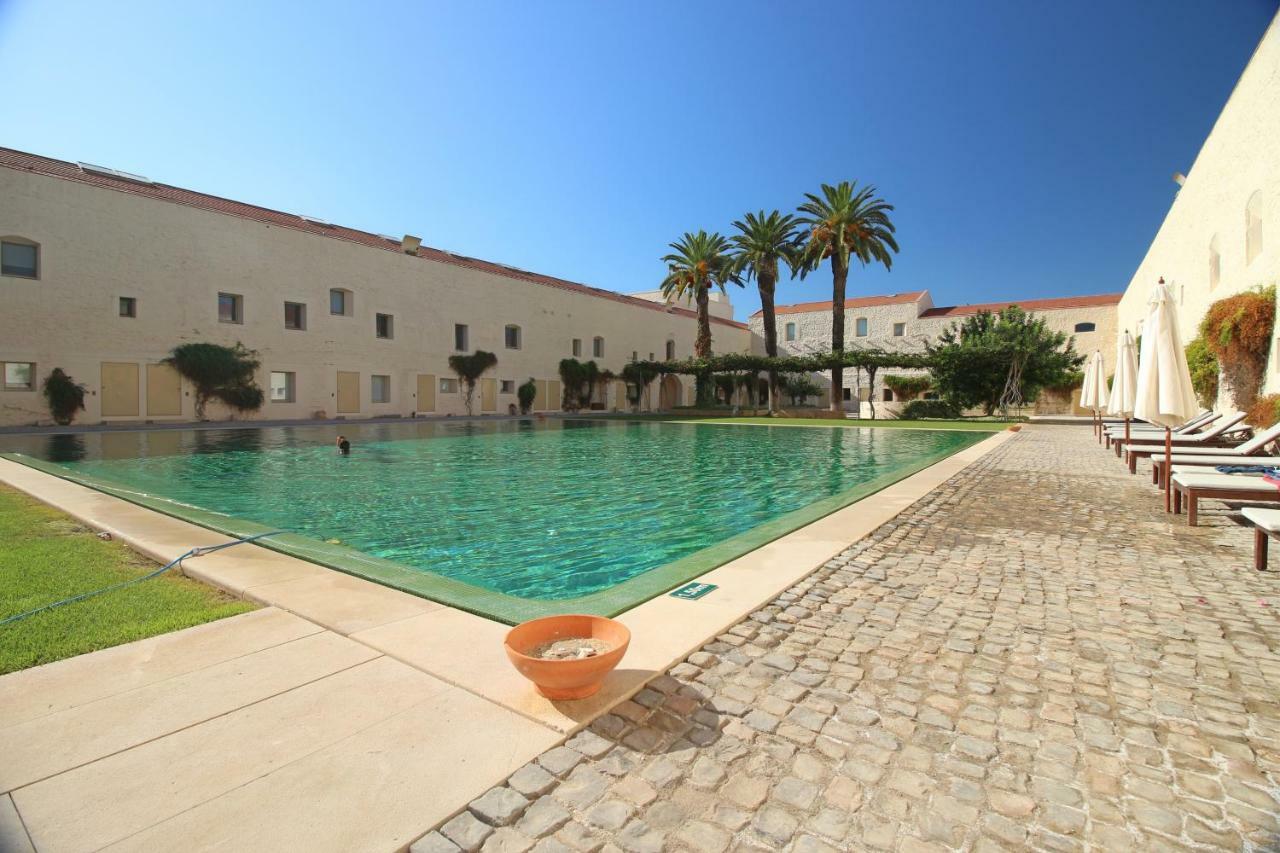 Convento Das Bernardas Tavira Bagian luar foto